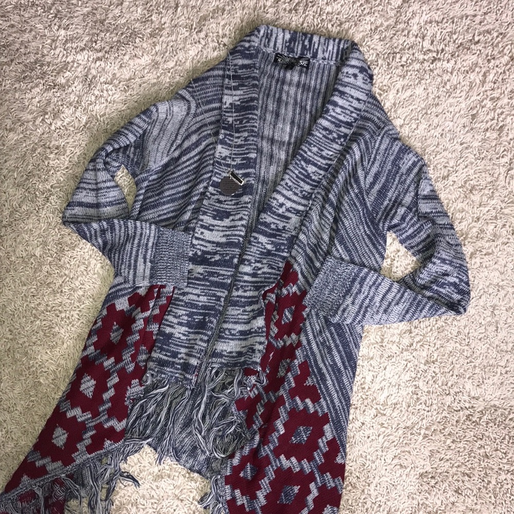 (SOLD) Woman’s Cardigan